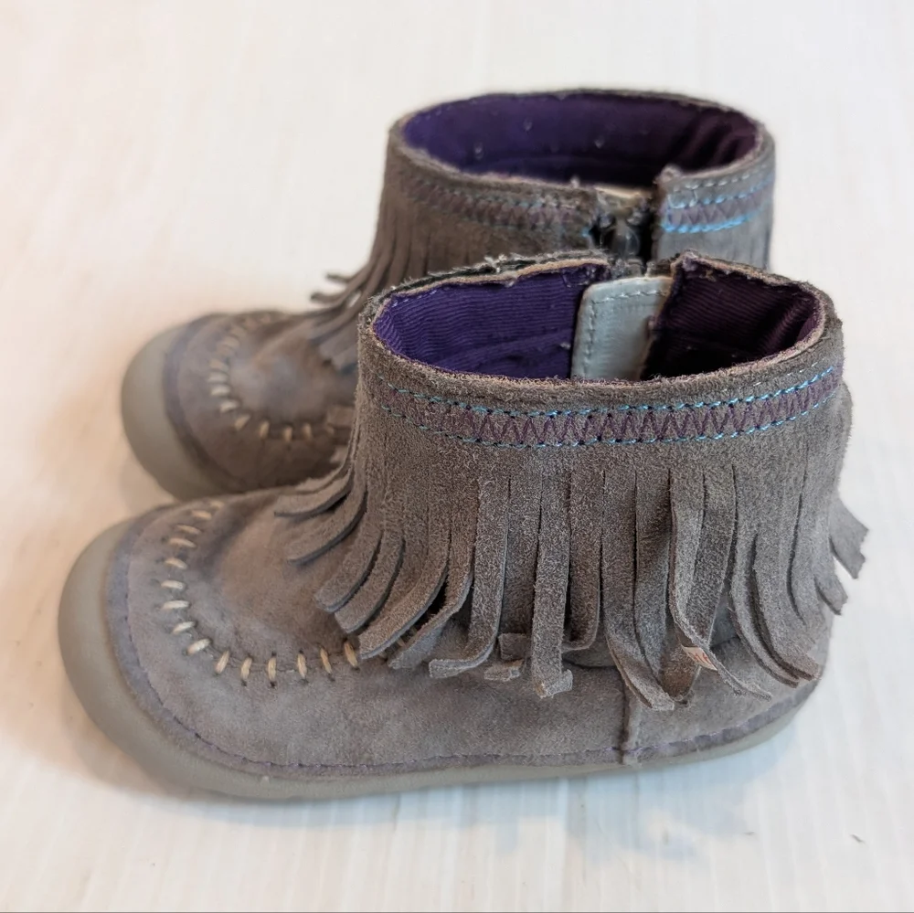 STRIDE RITE Tasha Gray Suede Fringe Moccasin Boots Baby Walker Shoes Size 6